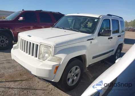 2010 Jeep Liberty Sport из США, поврежденный, VIN 1J4PN2GK0AW172797
